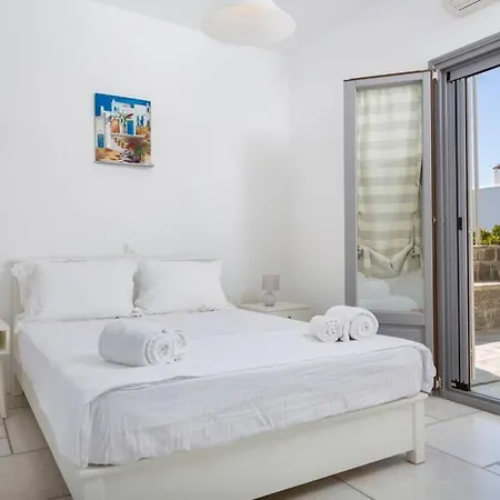 Infinity Blue Vila