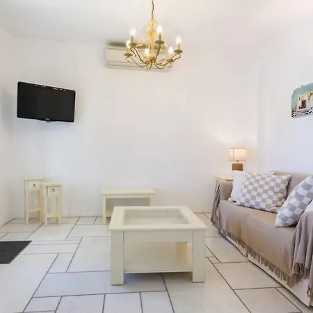 Villa Infinity Blue - B *